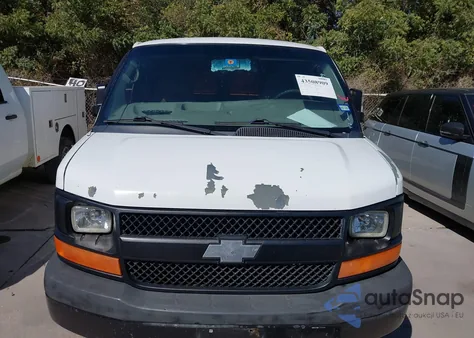 2012 Chevrolet Express 2500 Work Van z USA, uszkodzony, nr VIN 1GCWGFBA5C1194666